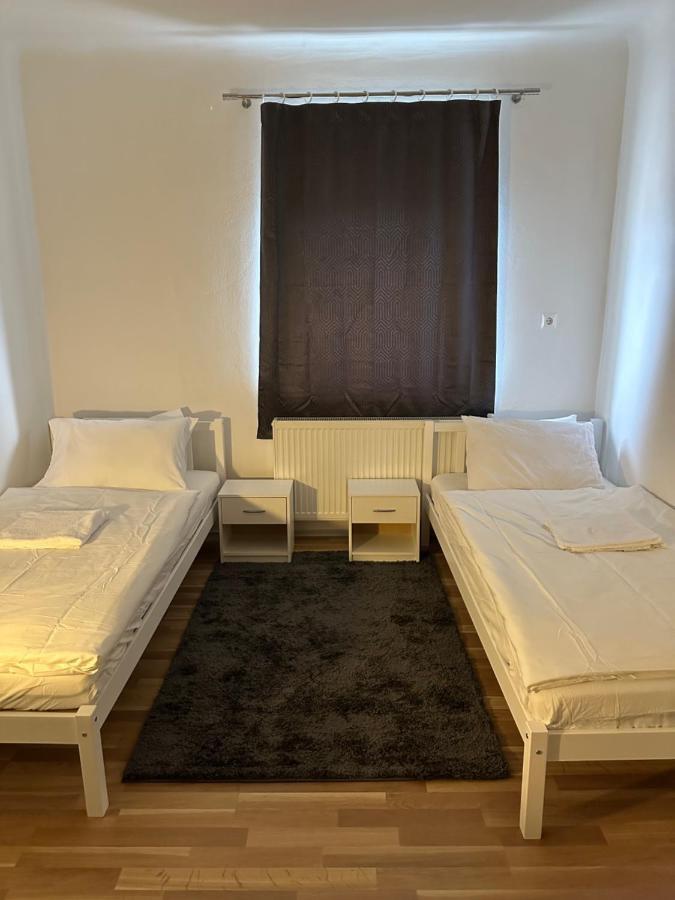Adelin Vienna Hostel Exterior photo